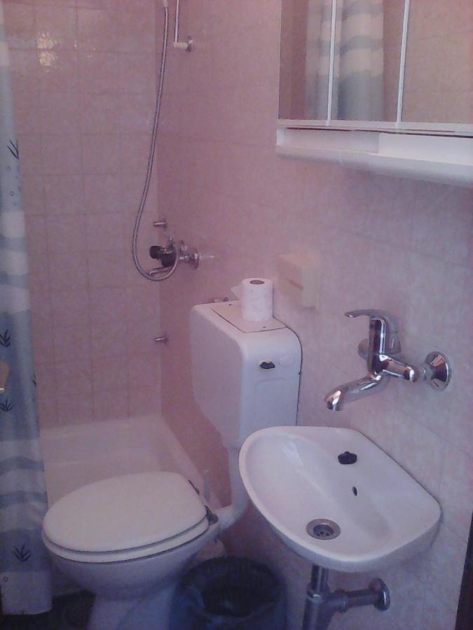 Dvokrevetna Soba S Balkonom I Kuhinjom 1 Appartement Podgora Buitenkant foto
