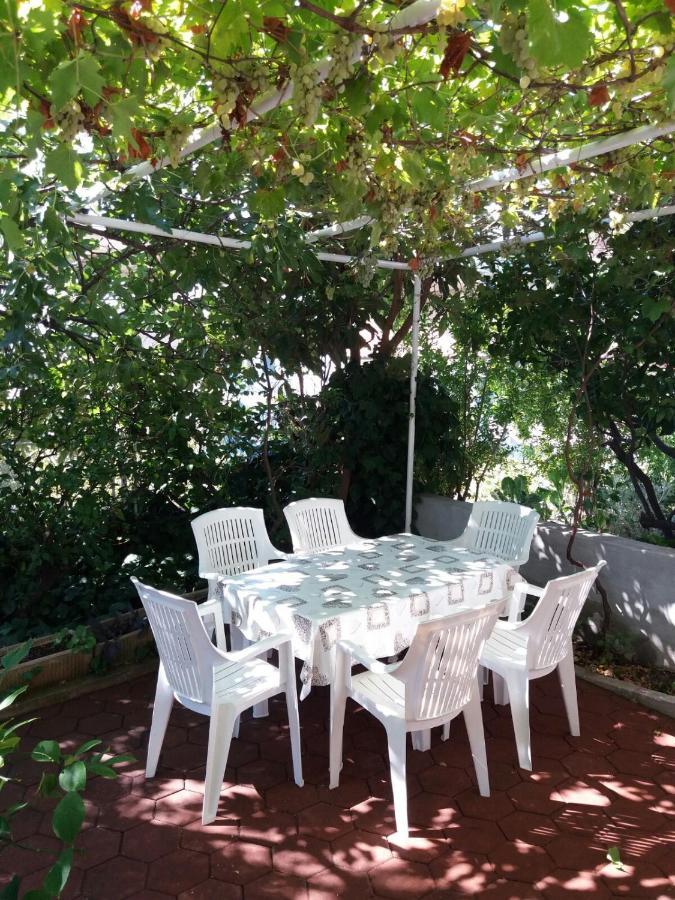 Dvokrevetna Soba S Balkonom I Kuhinjom 1 Appartement Podgora Buitenkant foto